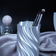 Silk Flow Organizer